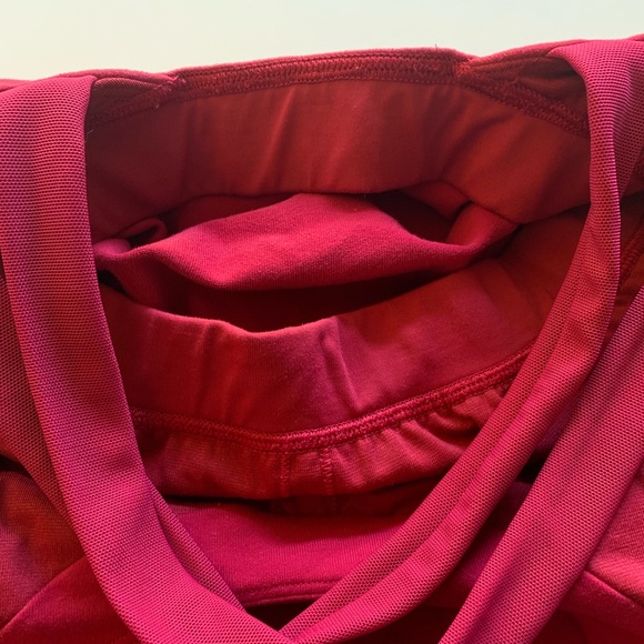 ❌❌SOLD❌❌🔹Lululemon workout tank🔹 - Picture 5 of 5